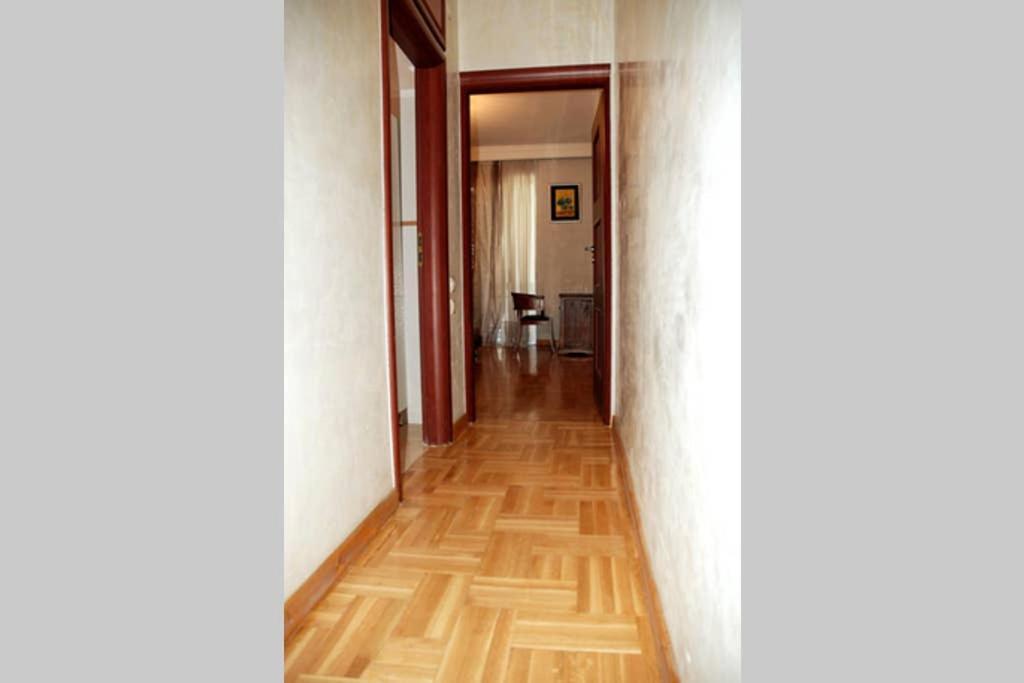 Elegant Luminous Downtown Apartment Thessaloníki Luaran gambar